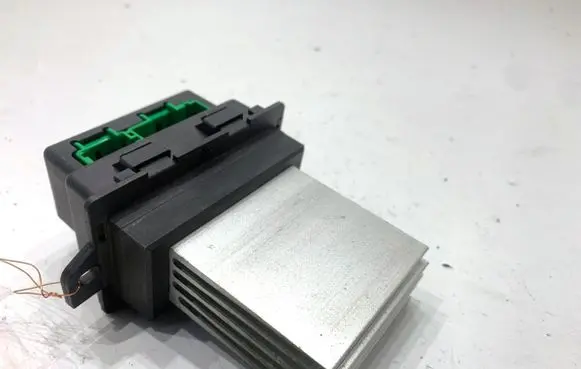 Peugeot 607 Heater blower motor/fan resistor F663530T
