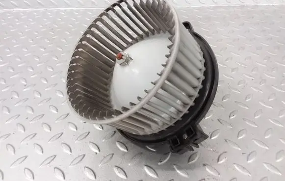 Subaru Forester SJ Heater fan/blower 8727006060 T1017802F