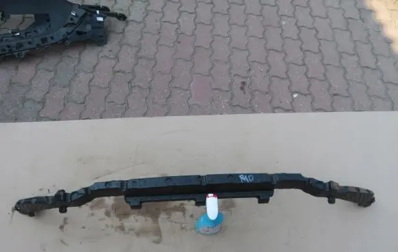 BMW X3 G01 Front bumper foam support bar 5111-8070395