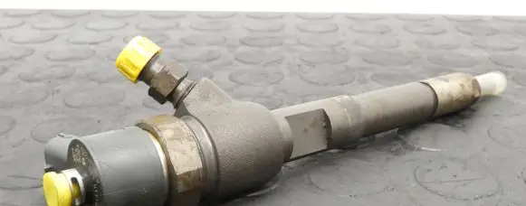 Fuel injector