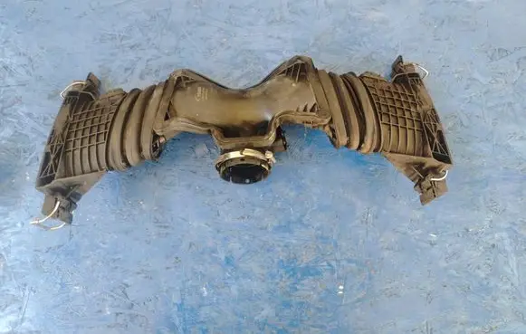 Mercedes-Benz ML W166 Coolant pipe/hose V30720765