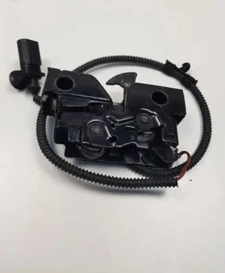 Volkswagen Beetle A5 Engine bonnet/hood lock/catch 5C1823509C
