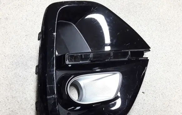 KIA Sportage Front bumper lower grill 86525F1510