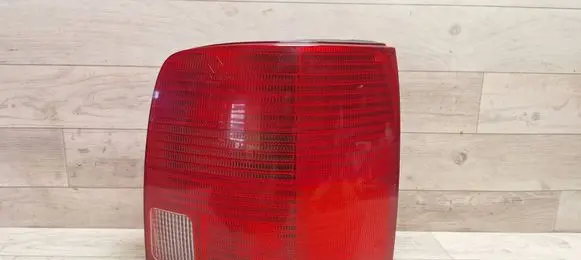 Volkswagen PASSAT B5 Rear/tail lights