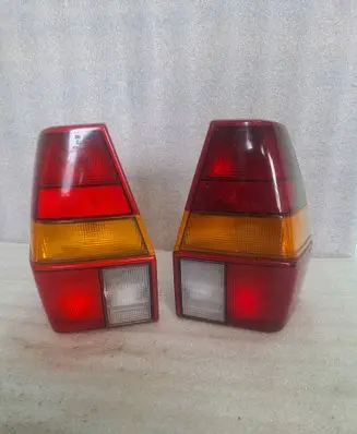 Volkswagen PASSAT B2 Rear/tail lights set 