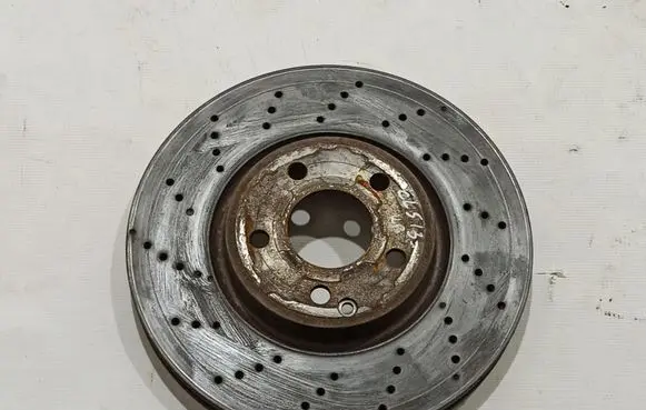 Mercedes-Benz CLS C218 X218 Front brake disc A0004211812