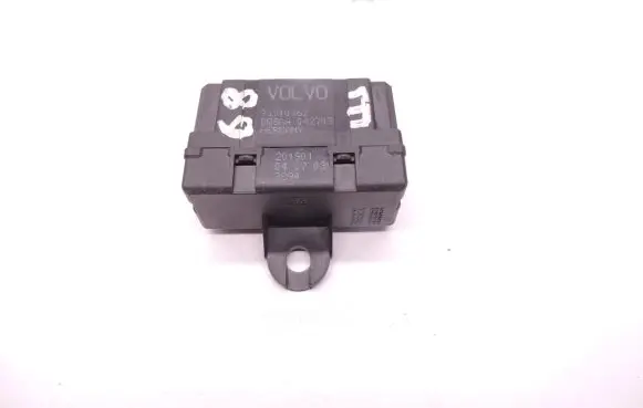 Volvo S60 Seat heating relay 30710362 D68