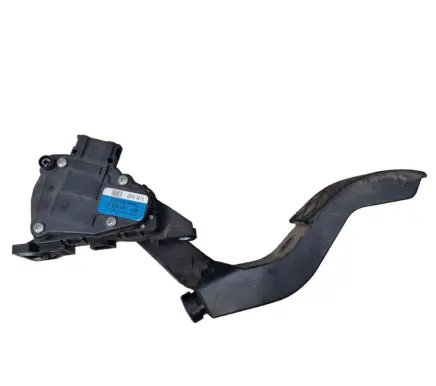 Audi A6 S6 C5 4B Accelerator throttle pedal 8D1723523N