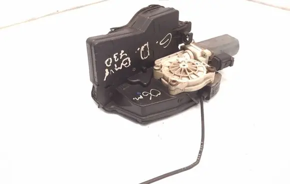 BMW 7 E65 E66 Rear door soft close latching motor 7169240