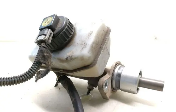 Opel Vectra B Master brake cylinder