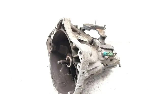 Nissan Qashqai Manual 6 speed gearbox 7701700558 32010JD200 TL4