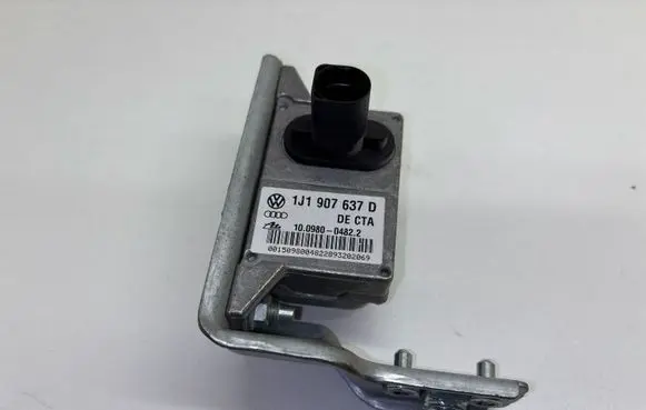 Volkswagen Bora ESP acceleration yaw rate sensor 1J1907637D
