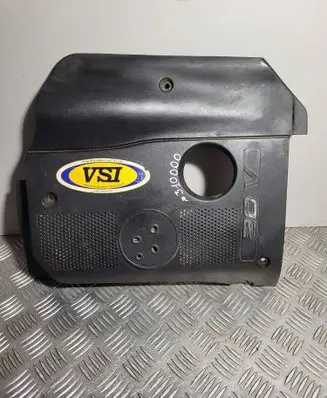 Volkswagen PASSAT B5 Engine cover (trim) 058103724R 058103724P