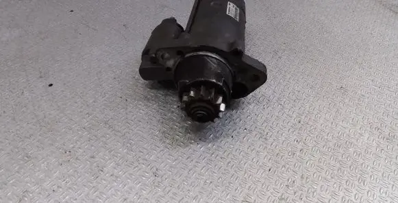 Nissan Primera Starter motor 233008H801 M008T71471