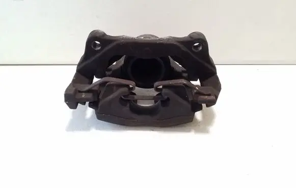 Nissan Qashqai J12 Front brake caliper