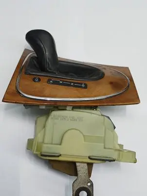 Mercedes-Benz E W211 Gear shifter/selector A2112674224