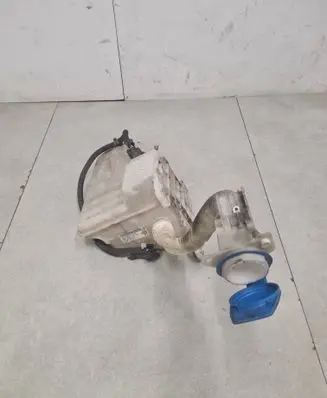 Seat Leon (5F) Windshield washer fluid reservoir/tank 5Q0955448AD