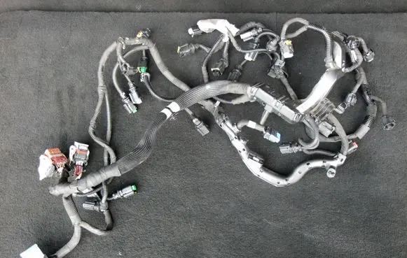 Peugeot 208 Engine installation wiring loom 9803044280