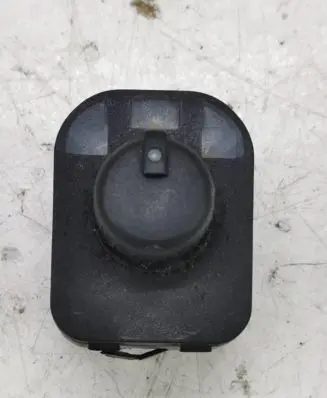 Audi A4 S4 B6 8E 8H Wing mirror switch
