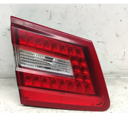 Mercedes-Benz E W212 Tailgate rear/tail lights A2128200864 0495450628 A055364