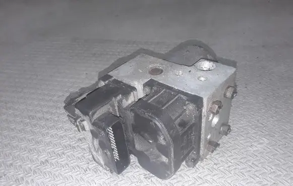 Peugeot 406 ABS Pump 0265216543 9630532980