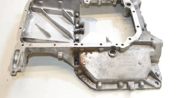 Audi A6 Allroad C6 Oil sump 059103603