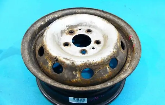 Iveco Daily 3rd gen R15 steel rim IMPRK918120