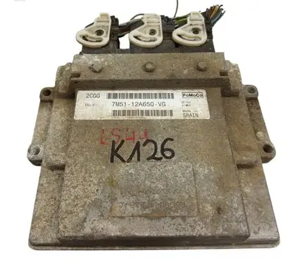 Ford Focus C-MAX Engine control unit/module 7M5112A650VG