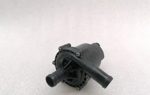 Tesla Model S Electric auxiliary coolant/water pump 106747300F
