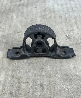 BMW X5 E53 Muffler mount bracket/holder 7503027