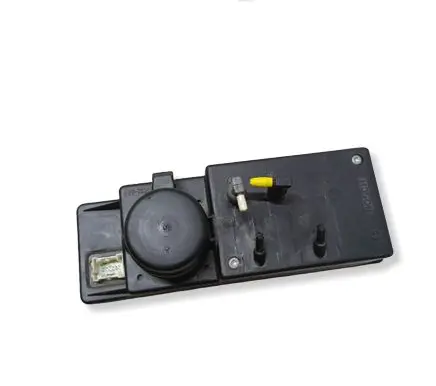 Mercedes-Benz E W210 Central locking vacuum pump 0132006338 2108000048