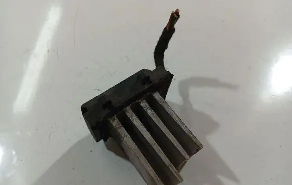 Saab 9-5 Heater blower motor/fan resistor 