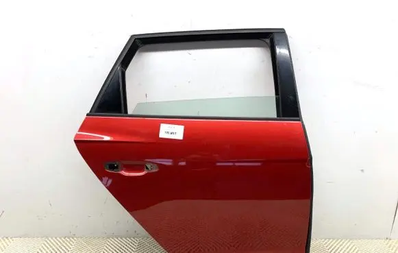 Seat Leon (5F) Rear door