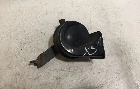 BMW X3 E83 Horn signal 024148