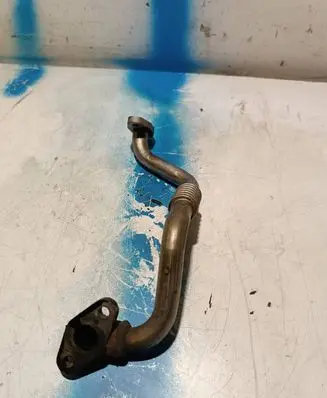 Gearbox oil cooler pipe/hose