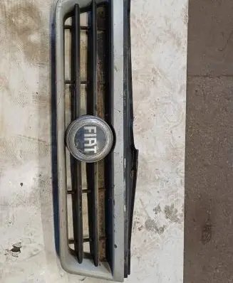 Fiat Ducato Front bumper upper radiator grill 132915801 ST3157