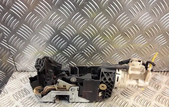 Mercedes-Benz S W220 Coupe door lock (next to the handle) A2207200935 2207200935