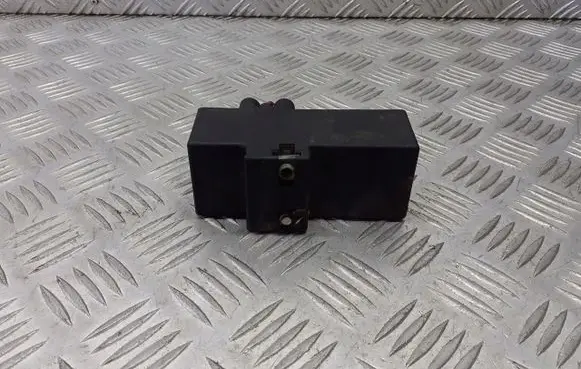 Seat Leon (1M) Coolant fan relay 1J0919506