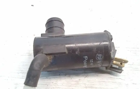 KIA Carnival Windscreen/windshield washer pump