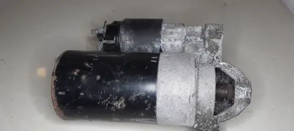 Citroen Xsara Picasso Starter motor 1005821815