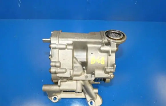 BMW 4 F32 F33 Oil pump 2672858