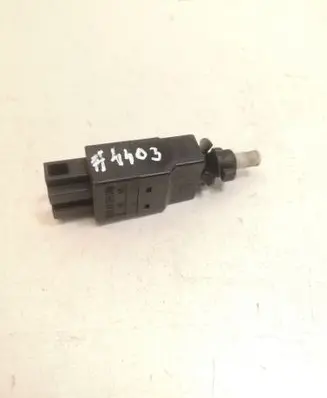 Mercedes-Benz E W211 Brake pedal sensor switch 0015454009