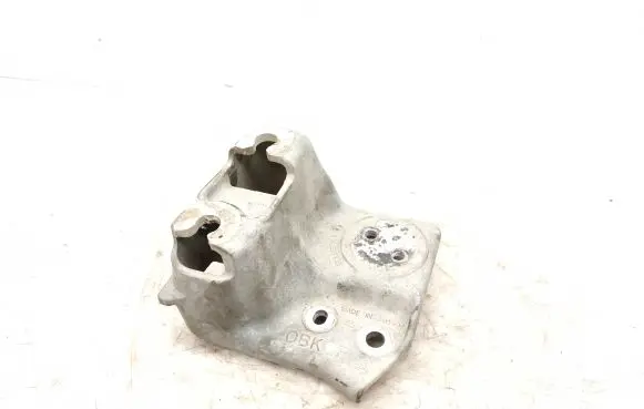 Subaru Outback Engine mounting bracket OBKR