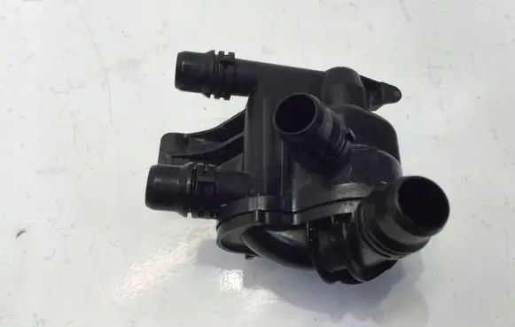 Peugeot 3008 II Electric auxiliary coolant/water pump 9822406080