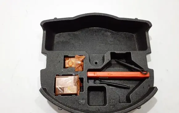 Toyota RAV 4 (XA50) Tool set 6499342010