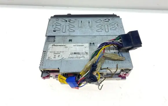 Subaru Forester SF Radio/CD/DVD/GPS head unit 9777298766