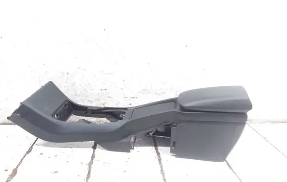 Volvo V40 Cross country Center console 2708501Y5TC 08632777