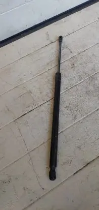 Mercedes-Benz ML W164 Tailgate strut 
