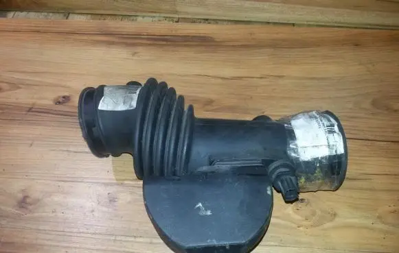 Jaguar S-Type Air intake hose/pipe xr8u9f805ab