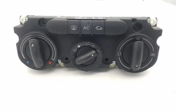 Audi A3 S3 A3 Sportback 8P Climate control unit 8P0820047 5HB00934300